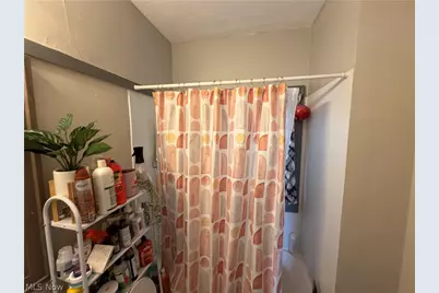 7944 Lorain Avenue, Loveland, OH 44102 - Photo 32