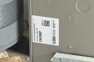 3224 W 32nd St, Loveland, OH 44109 - Photo 12