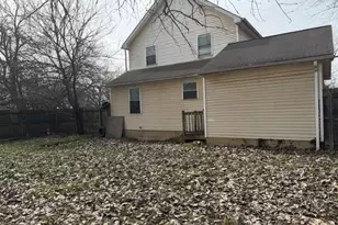 3271 E 48th St, Loveland, OH 44127 - Photo 8