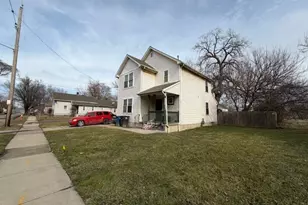 3271 E 48th St, Loveland, OH 44127 - Photo 4