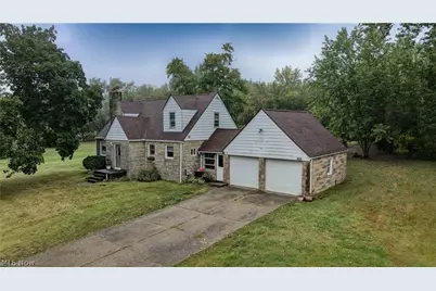 10225 Wooster Street NW, Massillon, OH 44647 - Photo 2