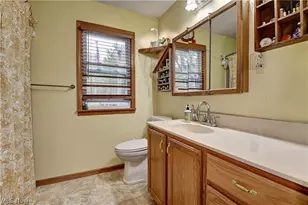 10225 Wooster St NW, Massillon, OH 44647 - Photo 8