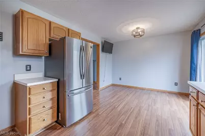 443 Plum Creek Drive, Wadsworth, OH 44281 - Photo 12