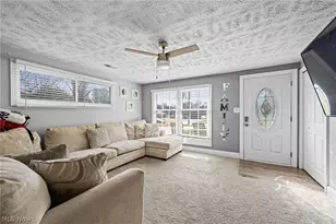 1887 Hillsdale Dr, Twinsburg, OH 44087 - Photo 4