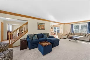 1572 Augusta Ave, Brunswick, OH 44212 - Photo 4