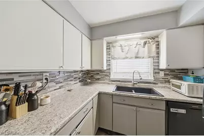 1852 Cramer Avenue, Akron, OH 44312 - Photo 12