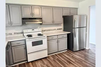 7120-7122 Glendale Avenue, Boardman, OH 44512 - Photo 10