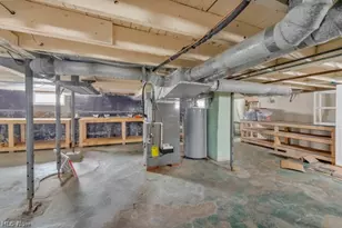 526 Clifford Ave, Akron, OH 44301 - Photo 20