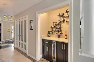 2 Haskell Dr, Bratenahl, OH 44108 - Photo 8