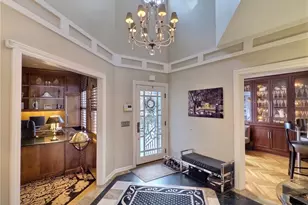 2 Haskell Dr, Bratenahl, OH 44108 - Photo 4