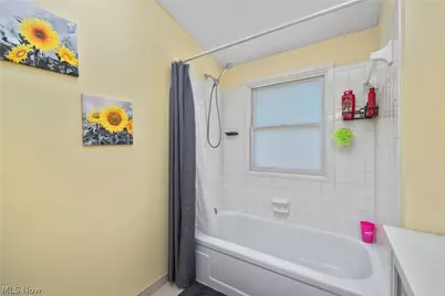 2565 Abbe Road, Sheffield Village, OH 44054 - Photo 18