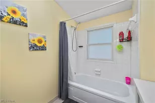 2565 Abbe Rd, Sheffield Village, OH 44054 - Photo 18