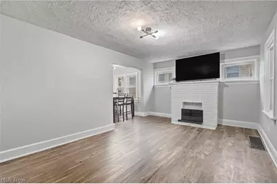 1364 Arnold Avenue, Akron, OH 44305 - Photo 2