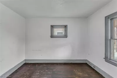 11701 Gay Avenue, Loveland, OH 44105 - Photo 10