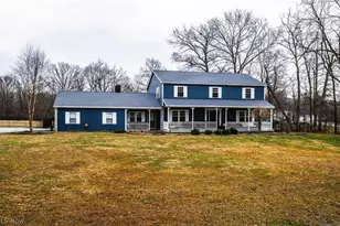 782 Windsor Dr, Mineral Wells, WV 26150 - Photo 4