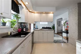 13505 Tyler Ave, Loveland, OH 44111 - Photo 14