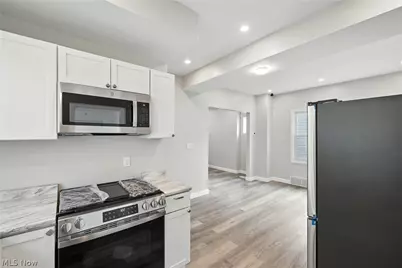 10402 Almira Avenue, Loveland, OH 44111 - Photo 24