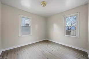 1167 Hilltop Dr, Akron, OH 44310 - Photo 14