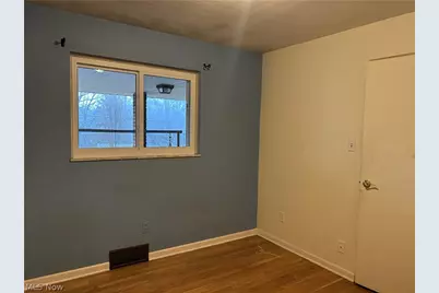110 White Bell Circle, Wellsburg, WV 26070 - Photo 8