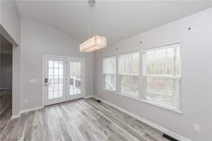 6394 Hooper Dr, Medina, OH 44256 - Photo 12