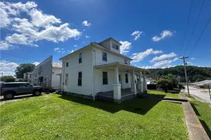 110 Greene St, Newport, OH 45768 - Photo 2