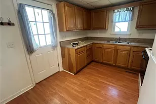 110 Greene St, Newport, OH 45768 - Photo 8