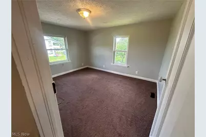 110 Greene Street, Newport, OH 45768 - Photo 12