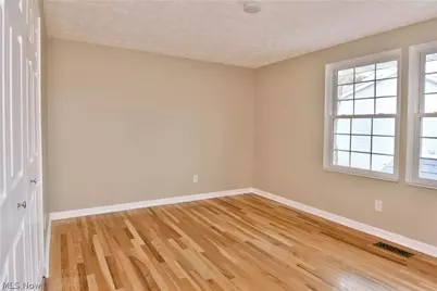 5038 Jonathan Lane NW, Warren, OH 44483 - Photo 28