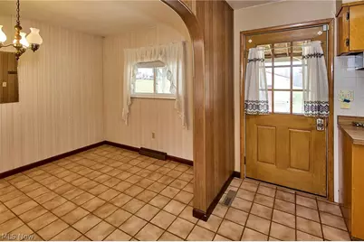 613 S Court Street, Harrisville, WV 26362 - Photo 22