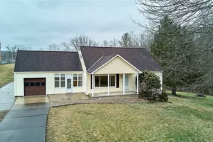 613 S Court St, Harrisville, WV 26362 - Photo 2
