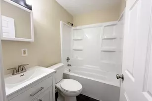 1528 Maine Ave, Lorain, OH 44052 - Photo 16