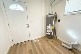 1528 Maine Ave, Lorain, OH 44052 - Photo 28