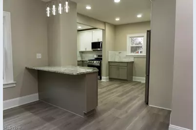 3970 Monticello Boulevard, Cleveland Heights, OH 44121 - Photo 8