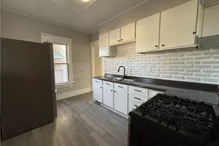 295 Grove St, Akron, OH 44302 - Photo 10