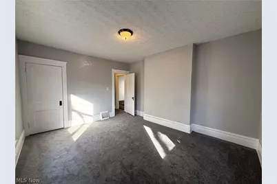 295 Grove Street, Akron, OH 44302 - Photo 16