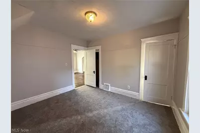 295 Grove Street, Akron, OH 44302 - Photo 18