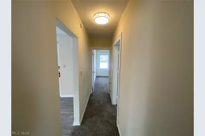 8221 Grand Division Avenue, Loveland, OH 44125 - Photo 6