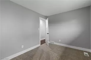 15312 Forest Park Dr, Strongsville, OH 44136 - Photo 28