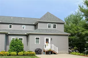 1939 Craig Dr, Lake Milton, OH 44429 - Photo 2