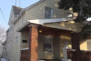 3803 E 50th St, Loveland, OH 44105 - Photo 2