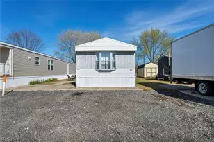 120 Sunset Dr, Lodi, OH 44254 - Photo 2