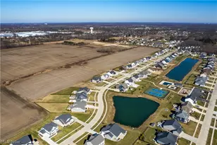 36626 W Shore Parkway, North Ridgeville, OH 44039 - Photo 4