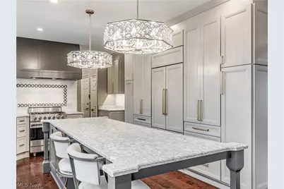 5752 Bridgewater Boulevard, Hudson, OH 44236 - Photo 2