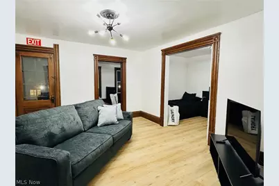 1419 E 47th Street #UP, Loveland, OH 44103 - Photo 6