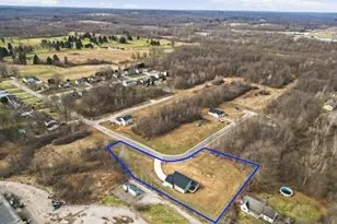 911 Dogwood Dr, Hubbard, OH 44425 - Photo 36