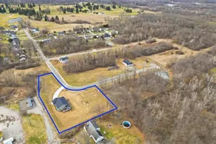 911 Dogwood Dr, Hubbard, OH 44425 - Photo 40