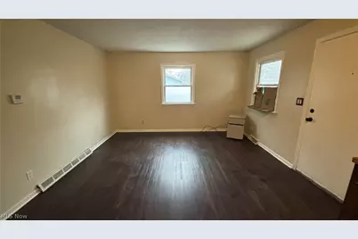 1212 Derbydale Road, Akron, OH 44306 - Photo 8
