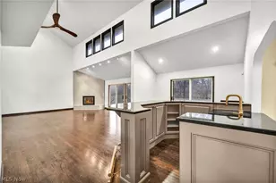 2 Salem Ct, Beachwood, OH 44122 - Photo 8