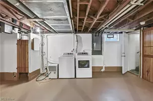 2481 N Haven Blvd, Cuyahoga Falls, OH 44223 - Photo 24