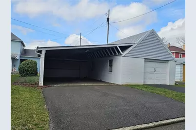 701 E McConnel Avenue, McConnelsville, OH 43756 - Photo 4